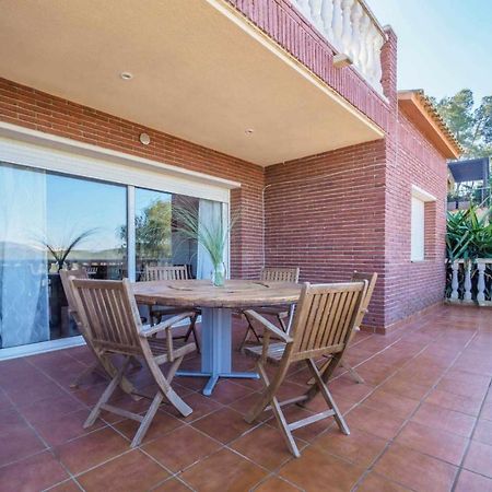 Mas Mestre Con Una Capacidad De 6 A 8 Huespedes Cerca De Sitges Olivella Exterior photo