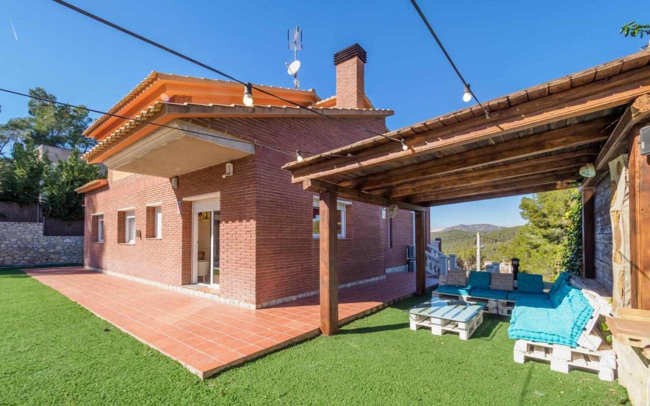 Mas Mestre Con Una Capacidad De 6 A 8 Huespedes Cerca De Sitges Olivella Exterior photo
