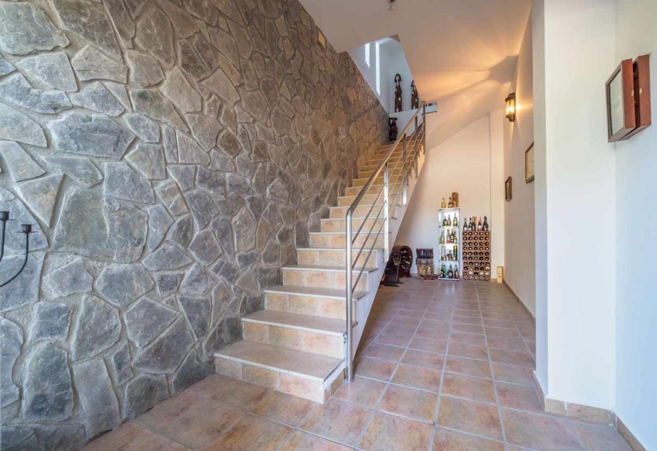 Mas Mestre Con Una Capacidad De 6 A 8 Huespedes Cerca De Sitges Olivella Exterior photo
