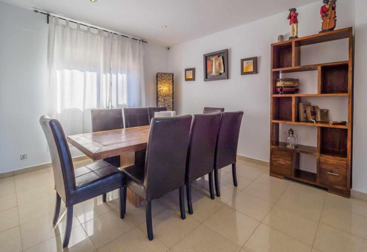 Mas Mestre Con Una Capacidad De 6 A 8 Huespedes Cerca De Sitges Olivella Exterior photo
